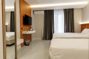 Standart Tek Büyük veya İki Ayrı Yataklı Oda